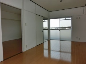 san-avenue-livingroom3
